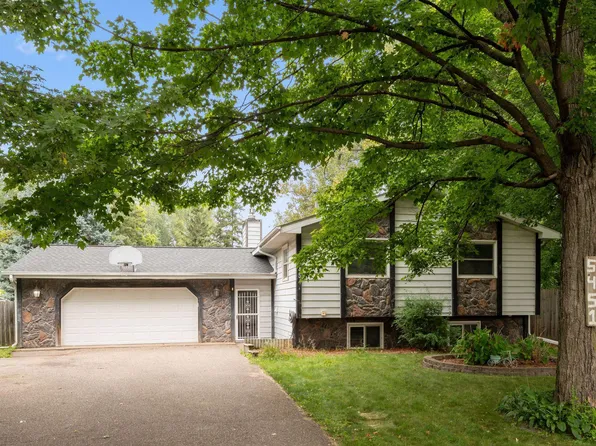 5451 Normandy Ct, White Bear Township, MN 55110