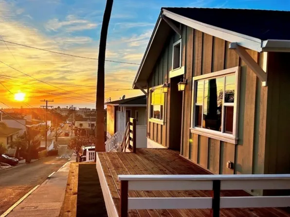 903 8th St, Hermosa Beach, CA 90254