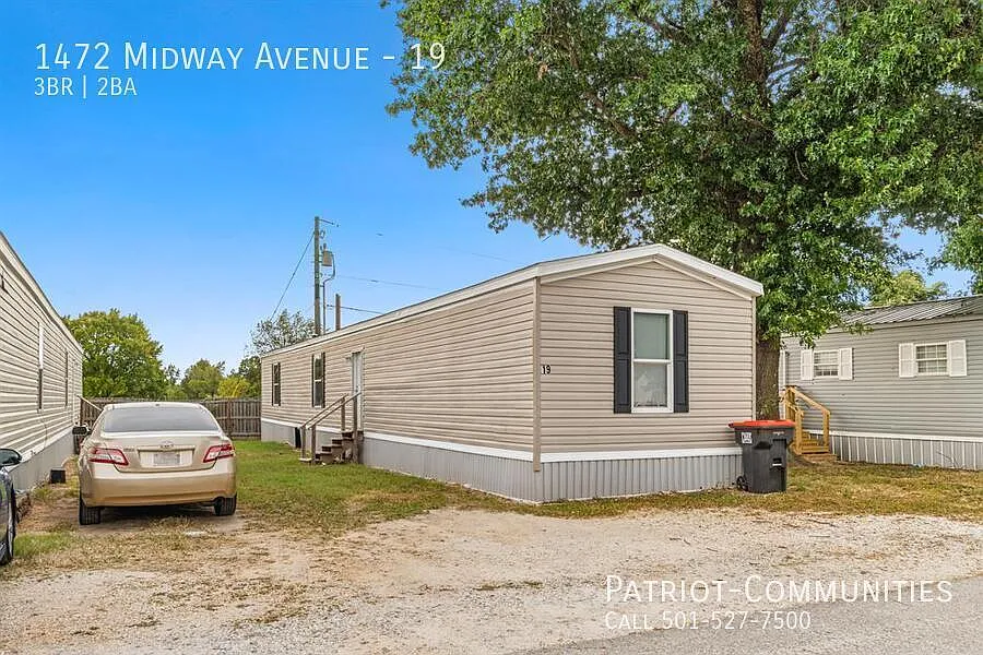 1472 Midway Ave #19