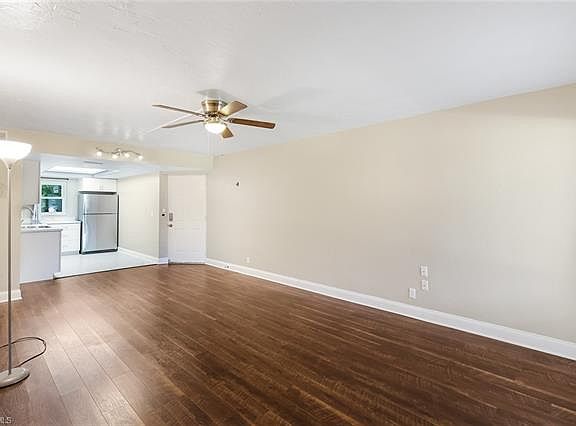 5th image of 27260 Horne Ave #1