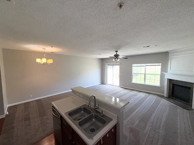 246 Azalea Cir — Photo 39
