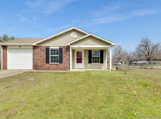1102 Walnut St, Claremore, OK 74017
