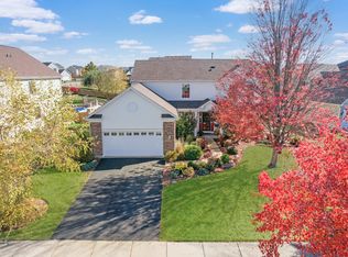 2466 Waverly Cir, Yorkville, IL 60560