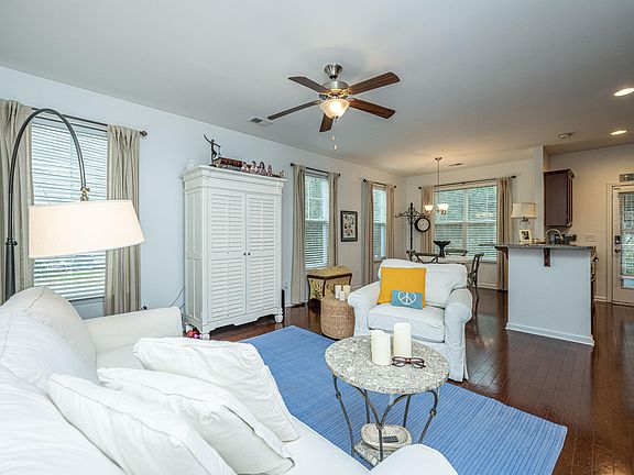 5th image of 1638 Saint Johns Parrish Way