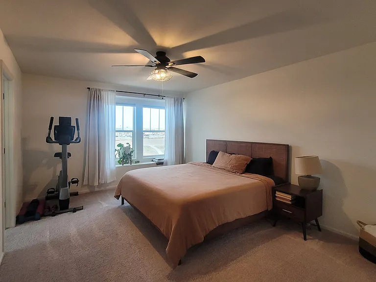 385 Rodden Dr — Photo 16