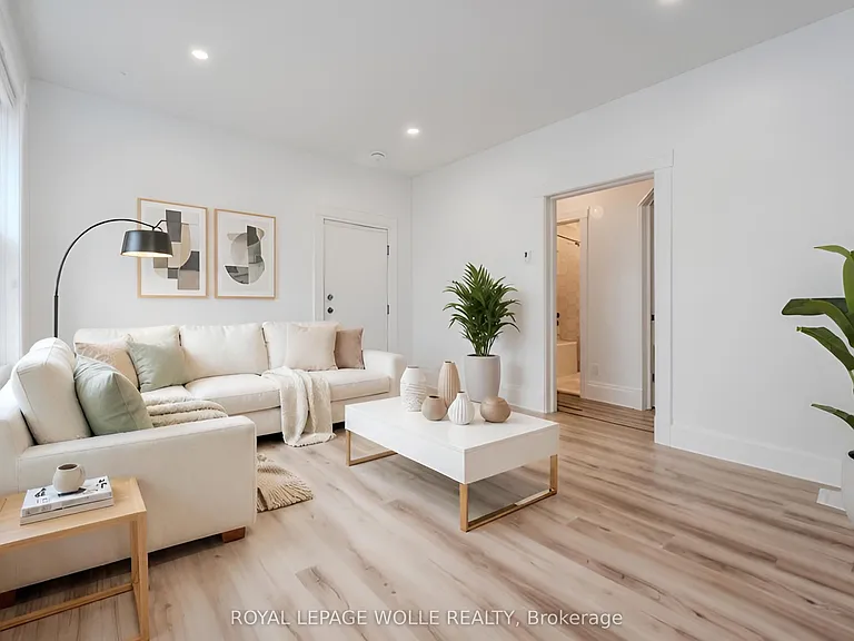 76 Wellington St N #A — Photo 5