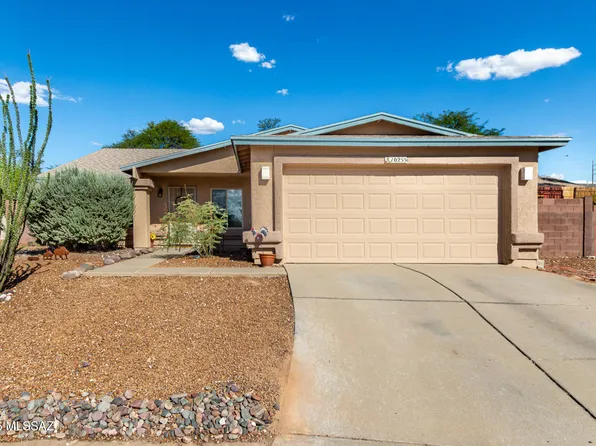 10255 E Circle Pines Dr, Tucson, AZ 85748