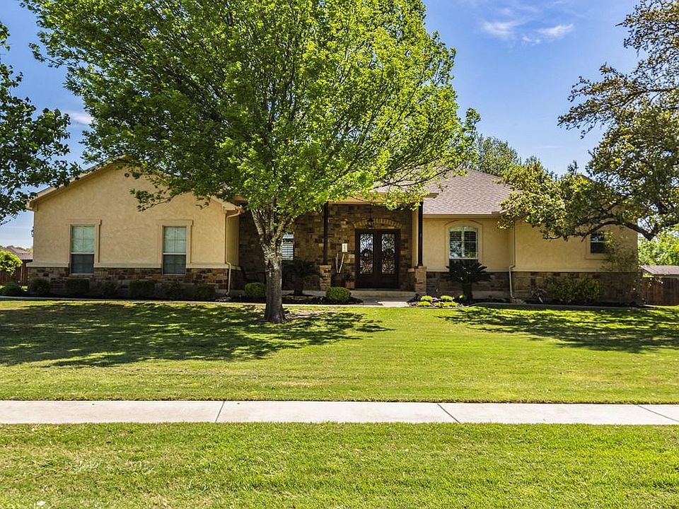 1st image of 112 Angela Dr