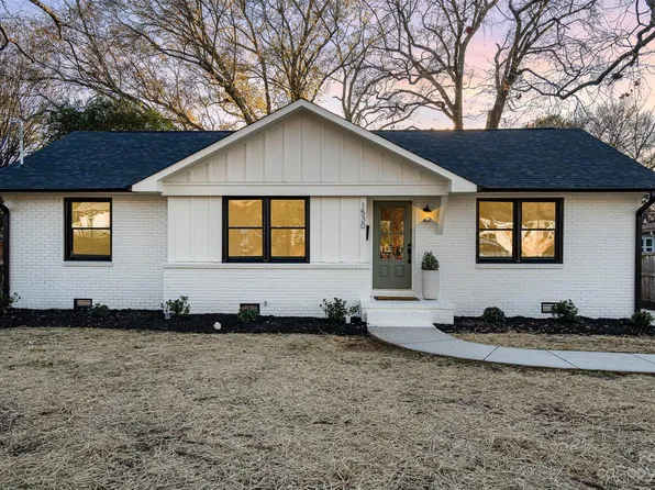 1530 Emerywood Dr, Charlotte, NC 28210