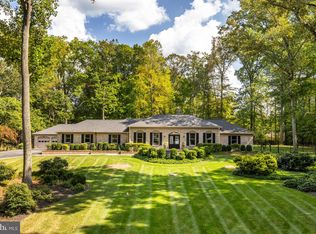 411 Springvale Rd, Great Falls, VA 22066