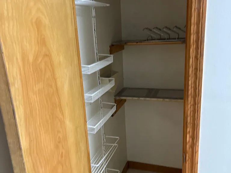 34 Whitney Pl #4 — Photo 13