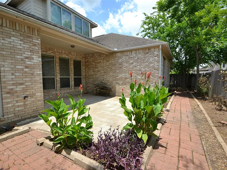 1514 Coyote Hills Ln — Photo 46