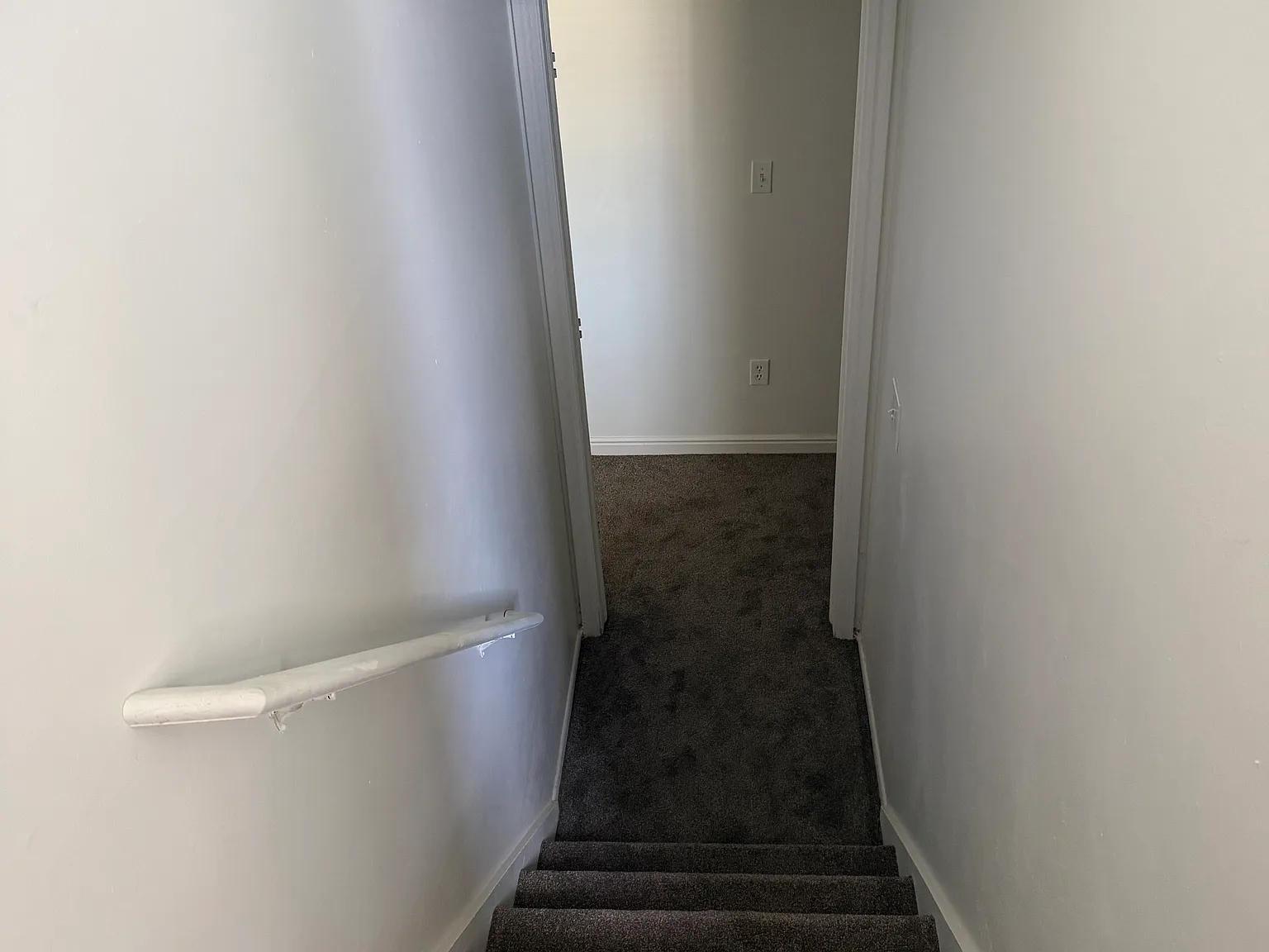 4 bed, 1844 sqft, $2,500 — Photo 4
