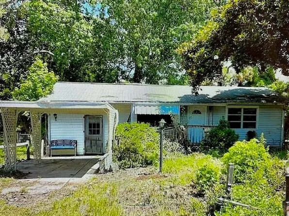 2519 Florida Ave, Carrabelle, FL 32322