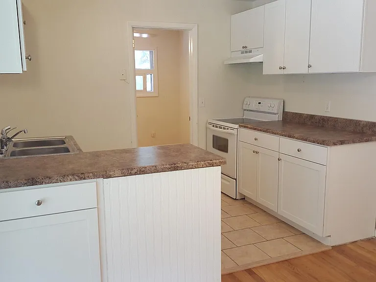 1828 Cypress St — Photo 5