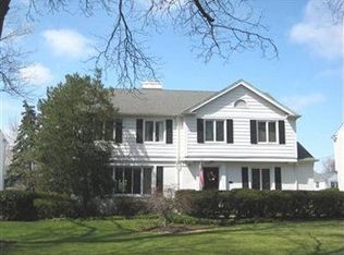 2668 Rocklyn Rd, Shaker Heights, OH 44122