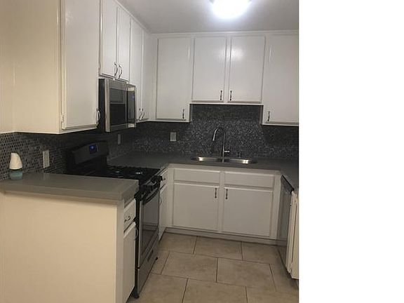 2nd image of 4717 Ben Ave #203