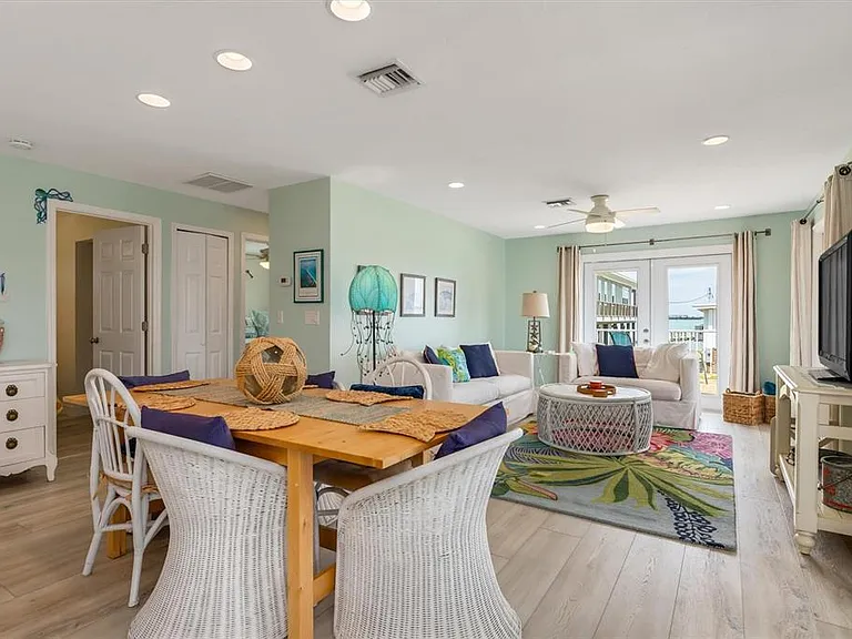 9750 Little Gasparilla Is — Photo 48
