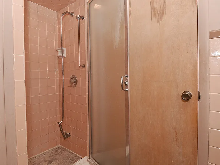 7146 S Meridian St — Photo 26