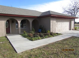 2813 W 14th St, Sulphur, OK 73086