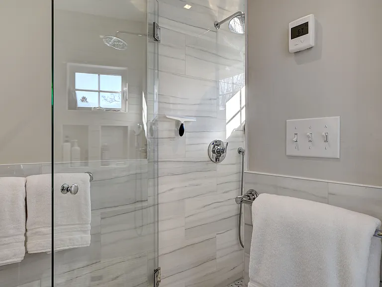 33 Talmage Ln — Photo 18
