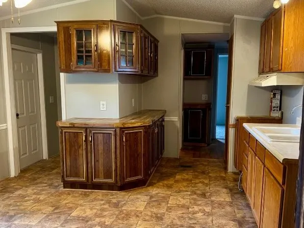 Unit 92, Eureka, IL 61530