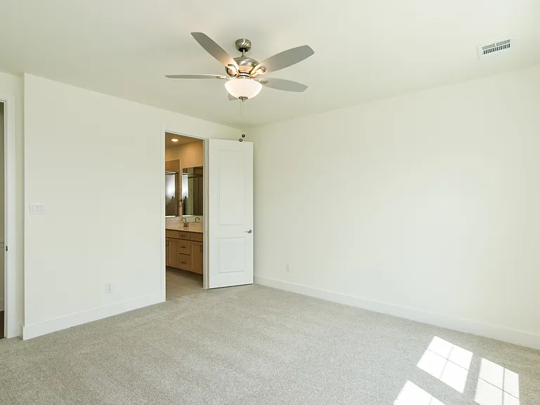 14531 Durant Ln — Photo 10