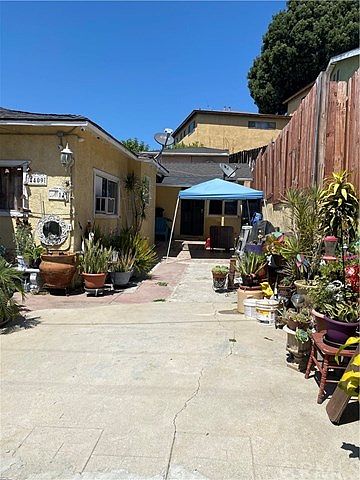 2nd image of 4409 Comly St