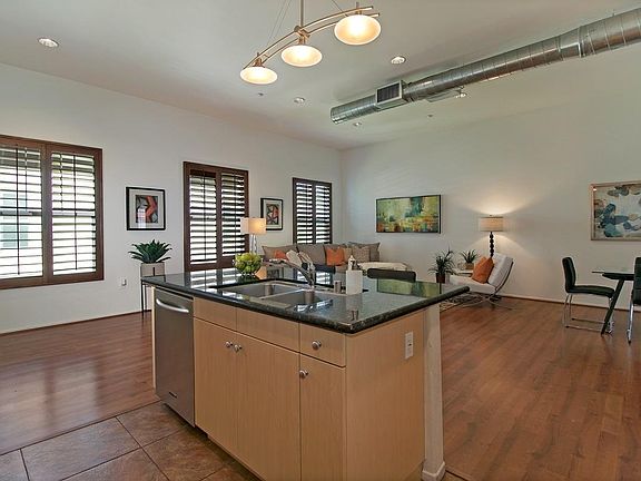 Island & Main Room 1