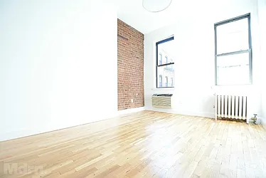 Rented by Mdrn Residential