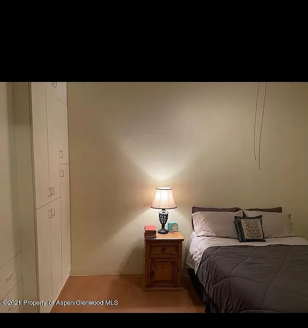 1 bed, 841 sqft, $2,000 — Photo 4