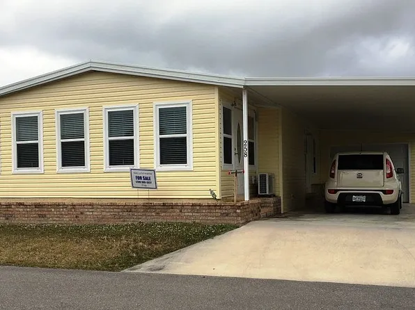 258 Caviller Ct, North Fort Myers, FL 33917