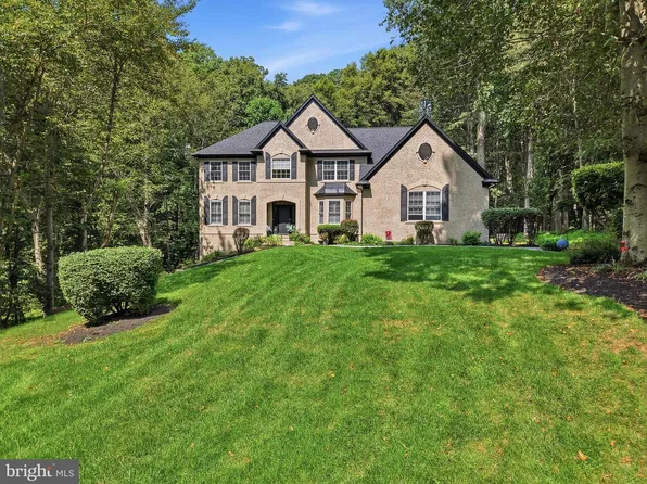 101 Pyles Mountain Ln, Avondale, PA 19311