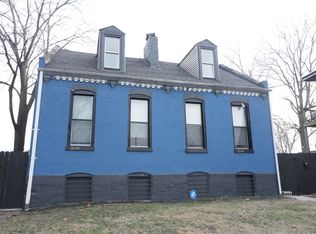 2634 Arsenal St, Saint Louis, MO 63118