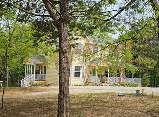 656 Roy Ayres Rd, Bells, TX 75414