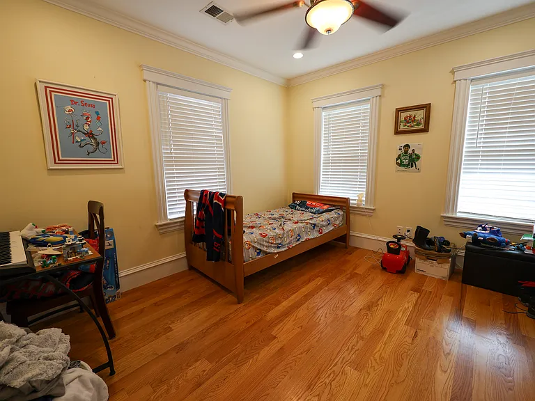127 Nonantum St #A — Photo 22