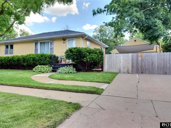 647 E 15th St, Fremont, NE 68025