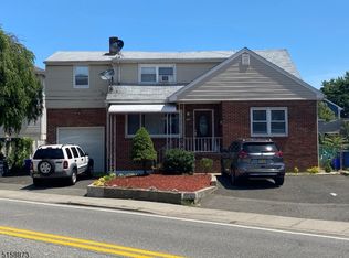 788 Riverside Ave, Lyndhurst, NJ 07071