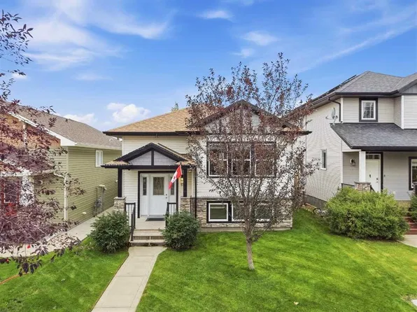 19 NE Regatta Way, Sylvan Lake, AB T4S 0E9