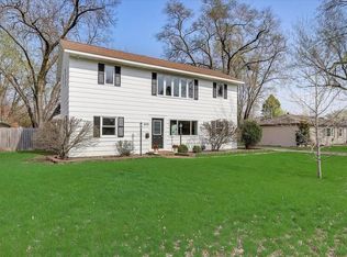 8521 11th Ave S, Bloomington, MN 55420