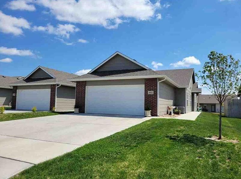 8053 E 34th Ct S #8053, Wichita, KS 67210 | Zillow