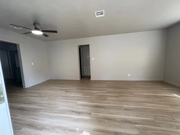 819 N Denver St, El Dorado, KS 67042