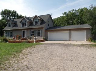 6460 Kyser Rd, Lowell, MI 49331