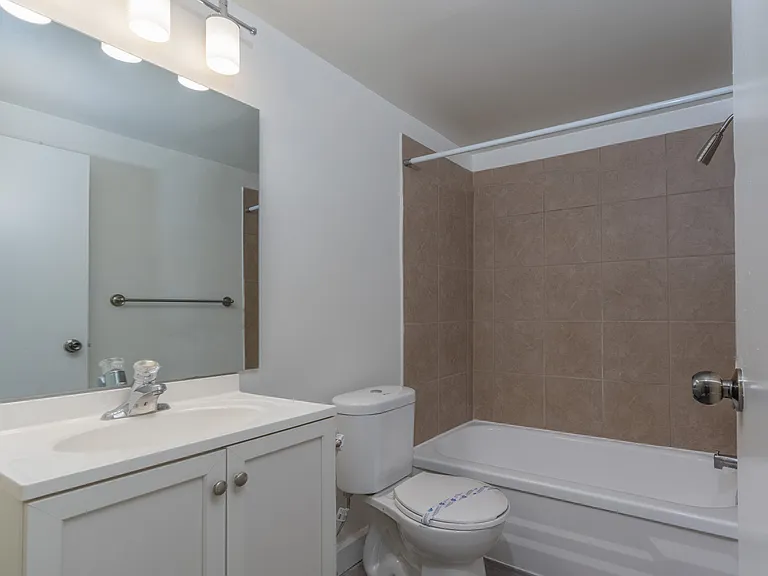 875 Colborne Rd — Photo 19