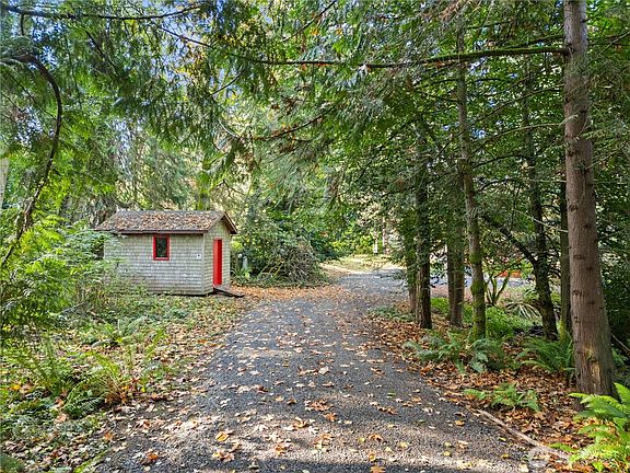 4th image of 14855 Phelps Road NE