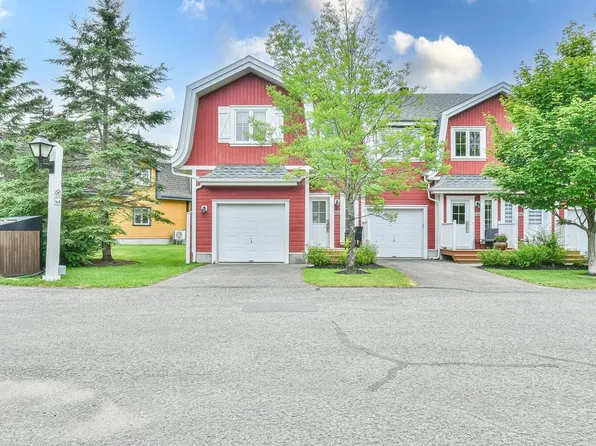 271 Allae Boraalis, Mont Tremblant, QC J8E 0A4