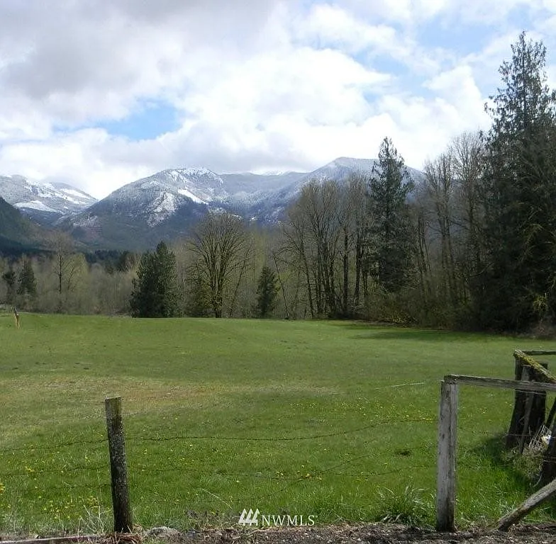 5651 Mt. Baker Highway photo 1