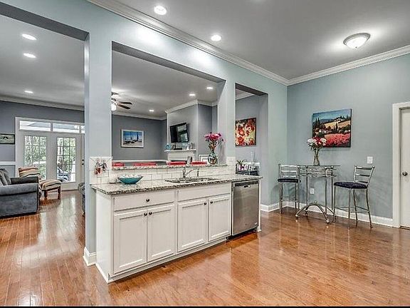 Kitchen looking toward back of house