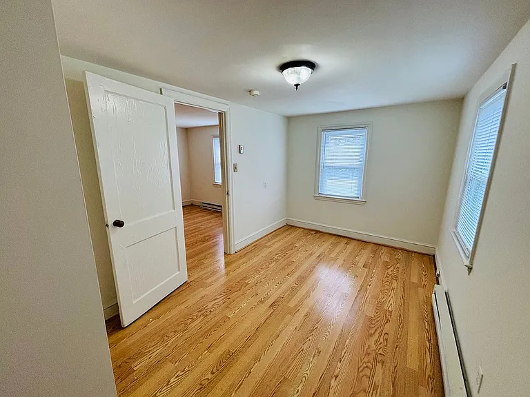 1284 Harding Rd — Photo 7