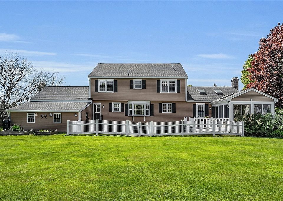 58 Chamberlain Rd, Westford, MA 01886 Zillow